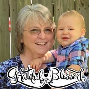 Meet your Posher, Debbie